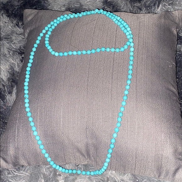 Long turquoise bead necklace - Picture 1 of 1